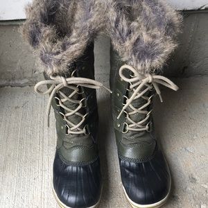 Sorel snow boots